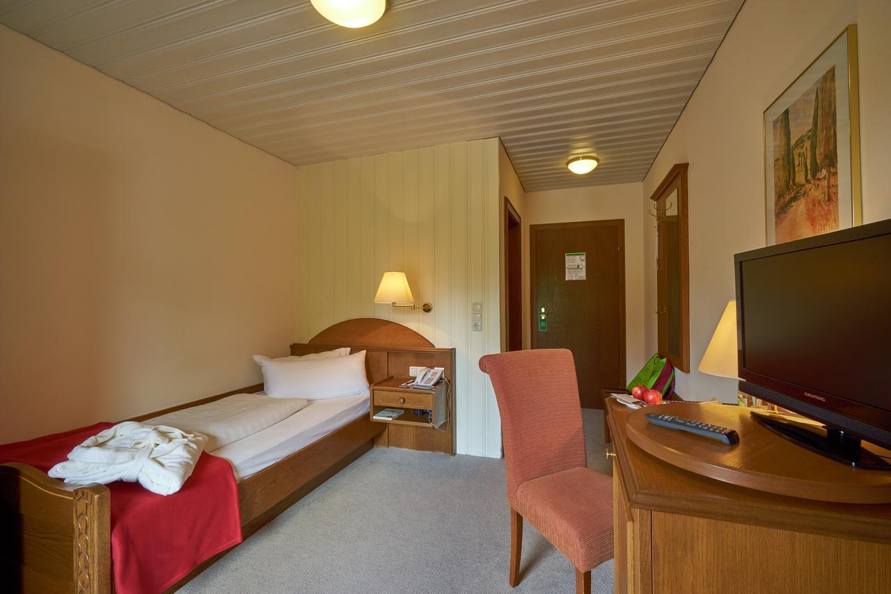 Wellnesshotel Zum Koch Ortenburg 外观 照片