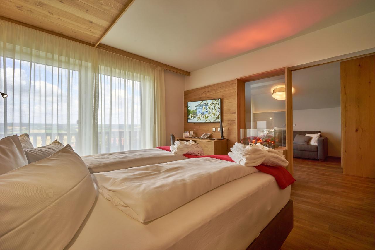 Wellnesshotel Zum Koch Ortenburg 外观 照片
